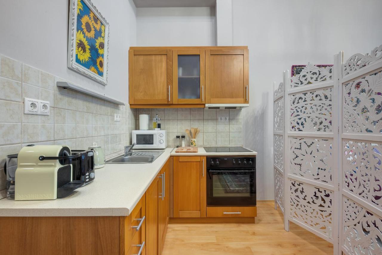 Bohemian Studio In The City Centre Budapest Exteriör bild